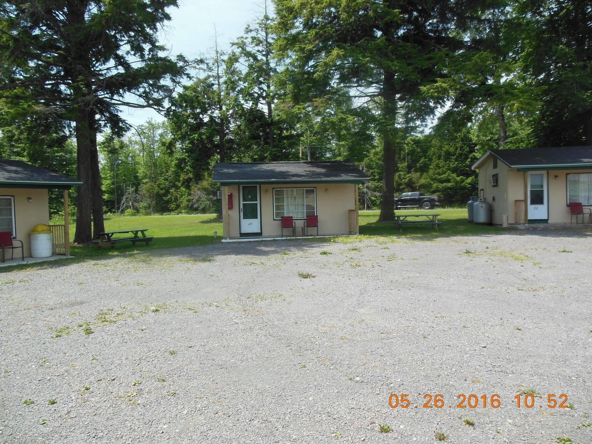 Evergreen Motel Oswego Exterior foto