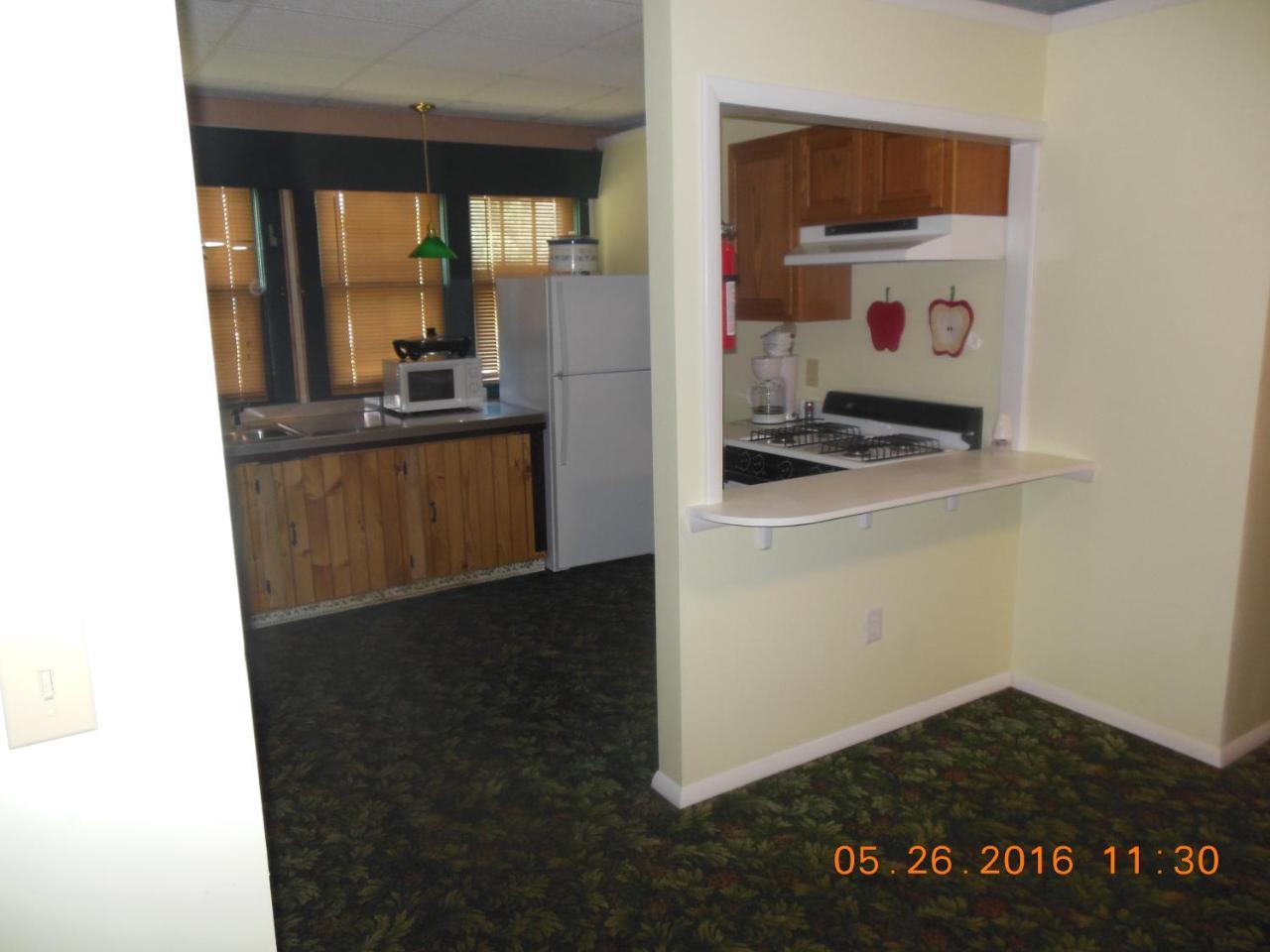 Evergreen Motel Oswego Exterior foto