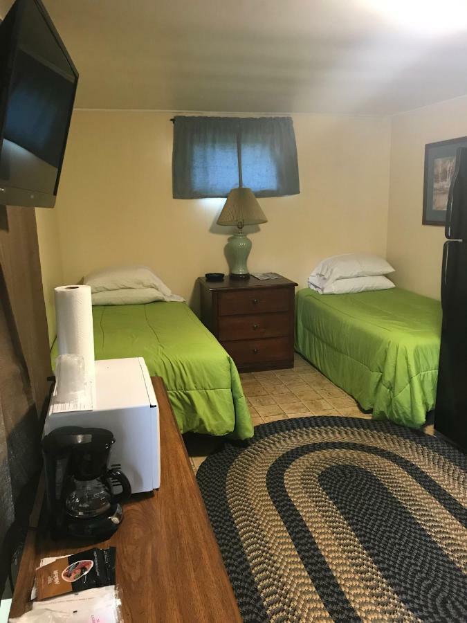 Evergreen Motel Oswego Exterior foto