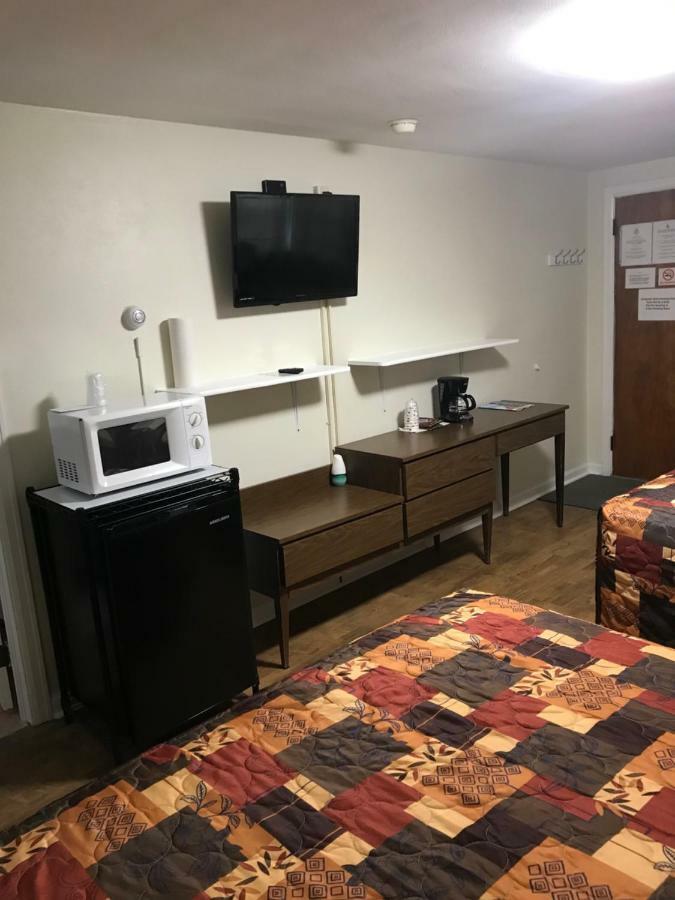 Evergreen Motel Oswego Exterior foto