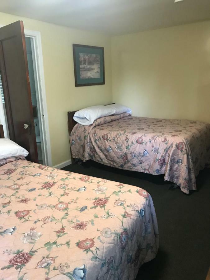 Evergreen Motel Oswego Exterior foto
